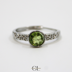 Bague en cuivre blanc ajustable facetté Péridot AA