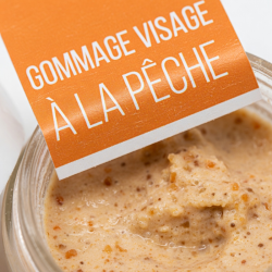 Gommage Visage Pêche : Soin Exfoliant Douceur & Teint Frais